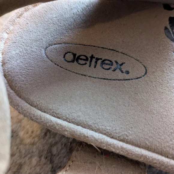 aetrex Sandals Sz 8 - Picture 2 of 5